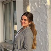 Estudiante excelente de lengua castellana y literatura, con ganas de enseñar y aprender